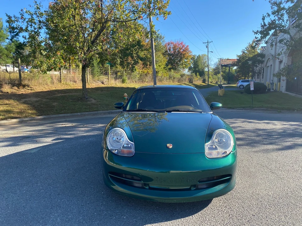2001 Porsche 996 Carrera 4 - Image 13 of 28