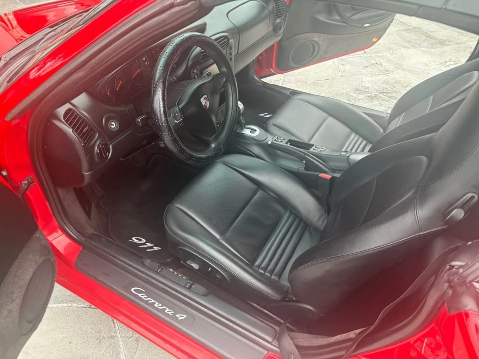 2001 Porsche 911 - Image 15 of 19