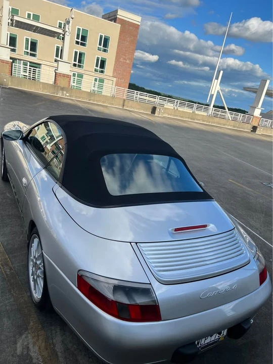2001 Porsche 996 Carrera 4 - Image 5 of 8