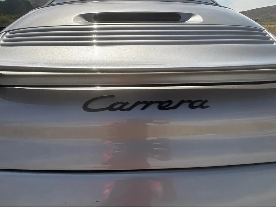 2001 Porsche 996 Carrera 4 - Image 11 of 19