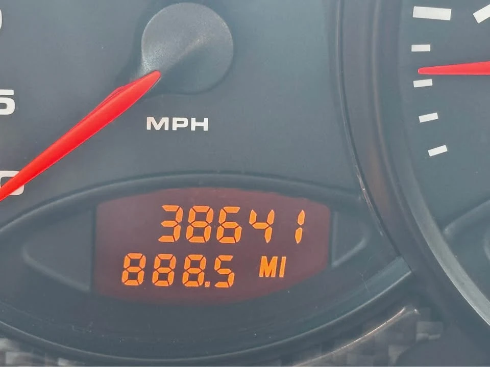 2001 Porsche 996 Carrera 4 - Image 16 of 19
