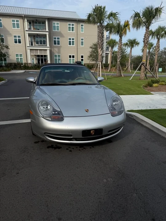 2001 Porsche 996 Carrera 4 - Image 3 of 15