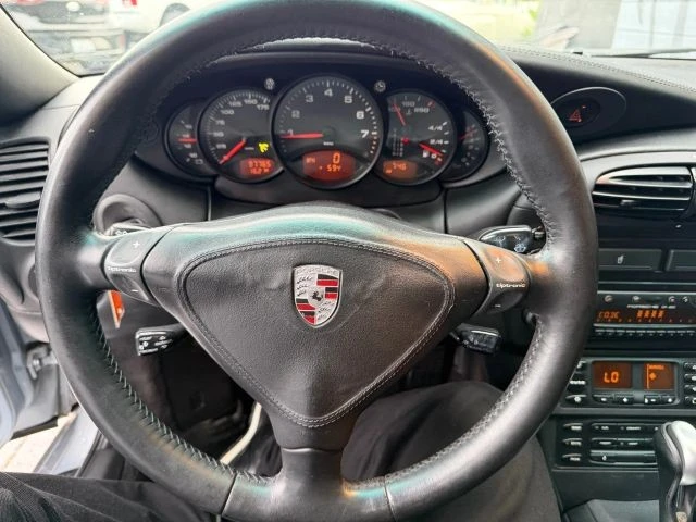 2001 Porsche 996 Carrera 4 - Image 12 of 19