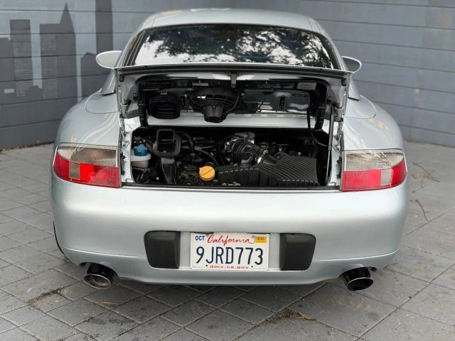 2001 Porsche 996 Carrera 4 - Image 18 of 19
