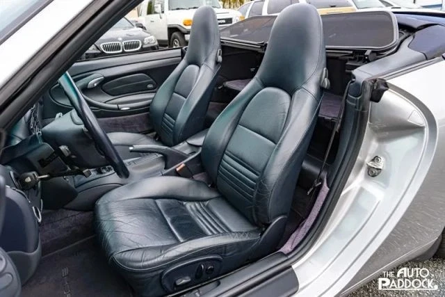 2001 Porsche 996 Carrera 4 - Image 12 of 21