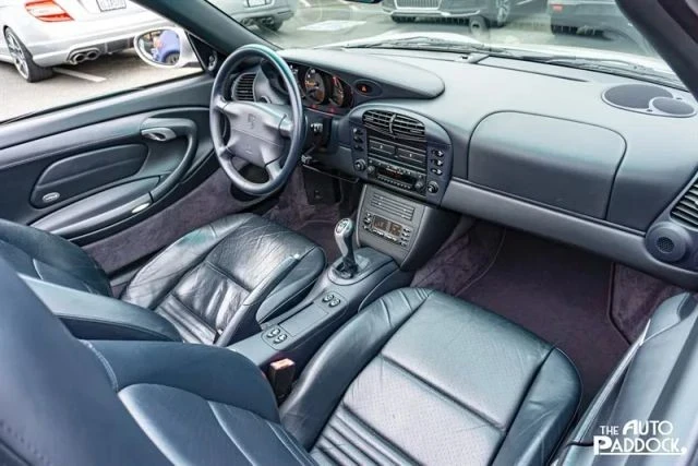 2001 Porsche 996 Carrera 4 - Image 13 of 21