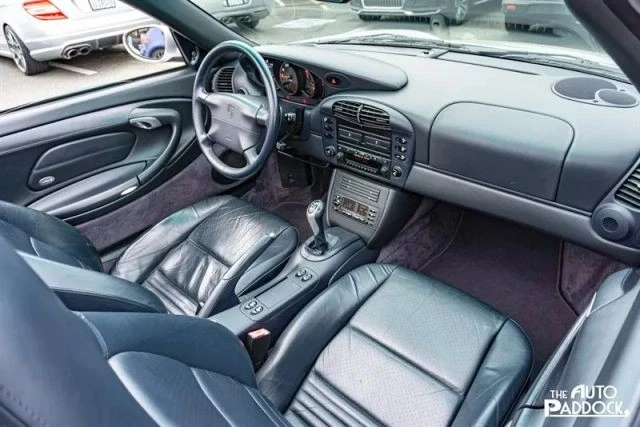 2001 Porsche 996 Carrera 4 - Image 13 of 21