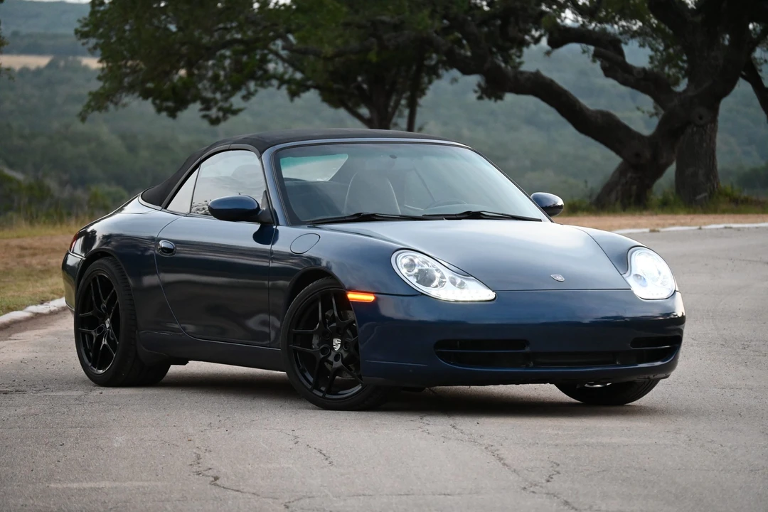 2001 Porsche 996 Carrera - Image 19 of 31