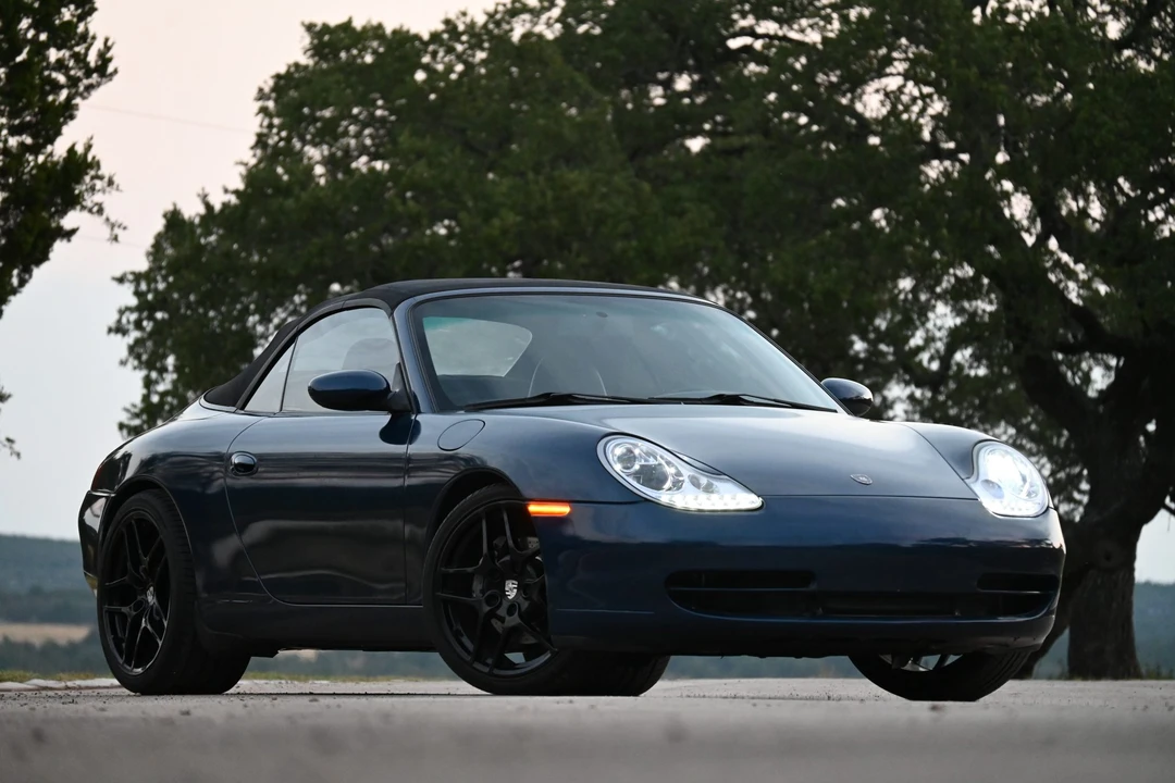 2001 Porsche 996 Carrera - Image 20 of 31