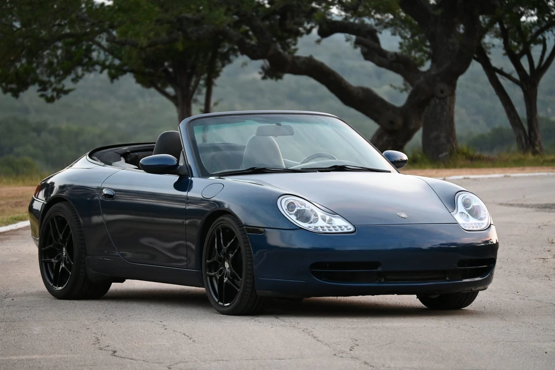 2001 Porsche 996 Carrera - Image 7 of 31