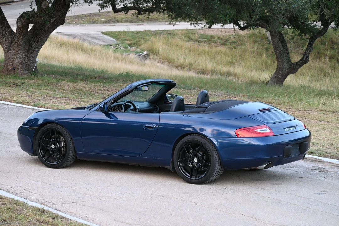 2001 Porsche 996 Carrera - Image 15 of 31