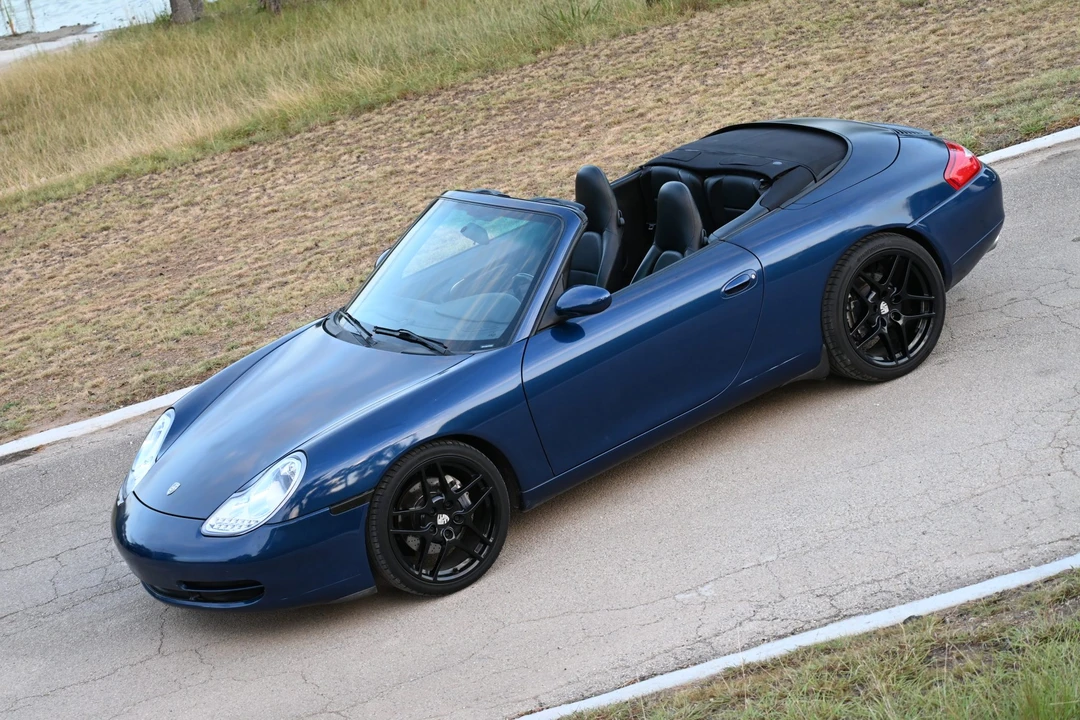 2001 Porsche 996 Carrera - Image 2 of 31