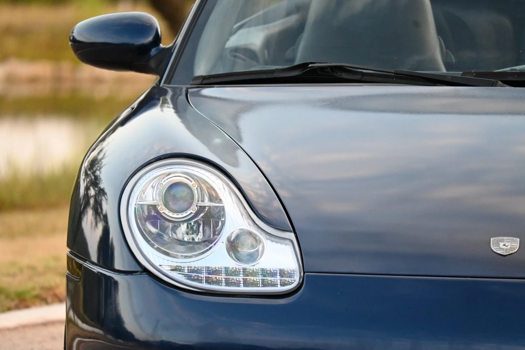 2001 Porsche 996 Carrera - Image 29 of 31