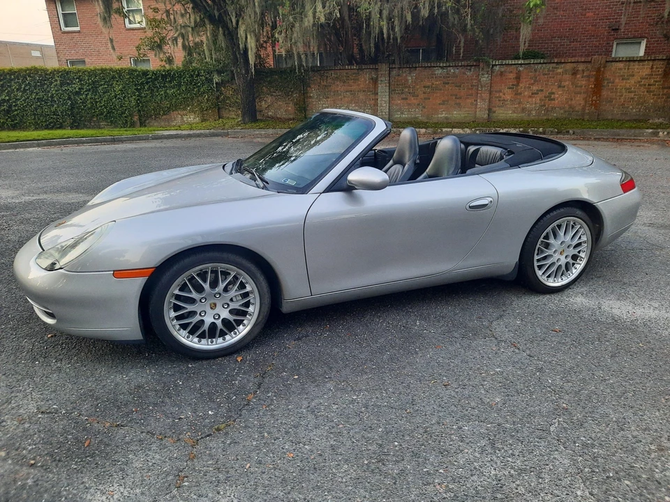2001 Porsche 996 Carrera - Image 5 of 31