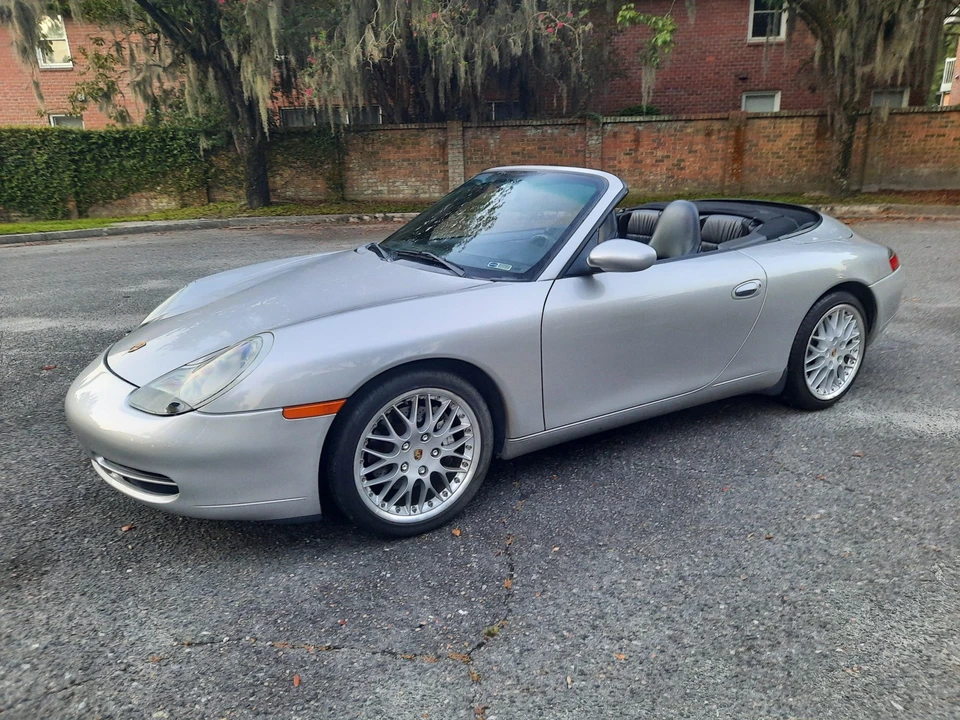 2001 Porsche 996 Carrera - Image 7 of 31