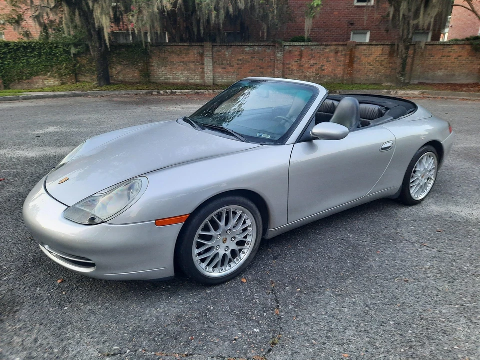 2001 Porsche 996 Carrera - Image 8 of 31