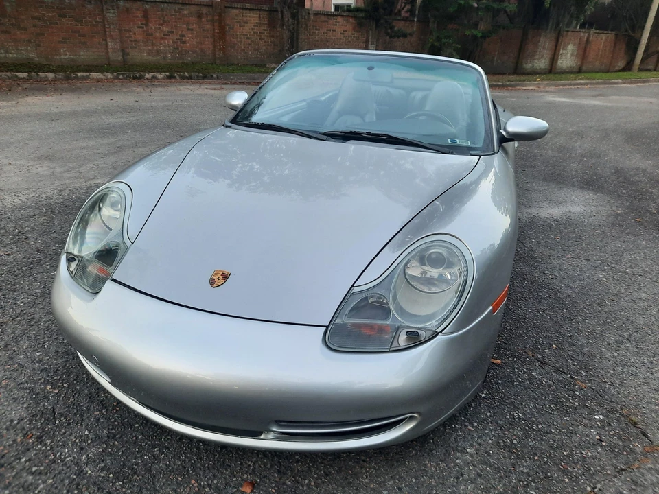 2001 Porsche 996 Carrera - Image 15 of 31