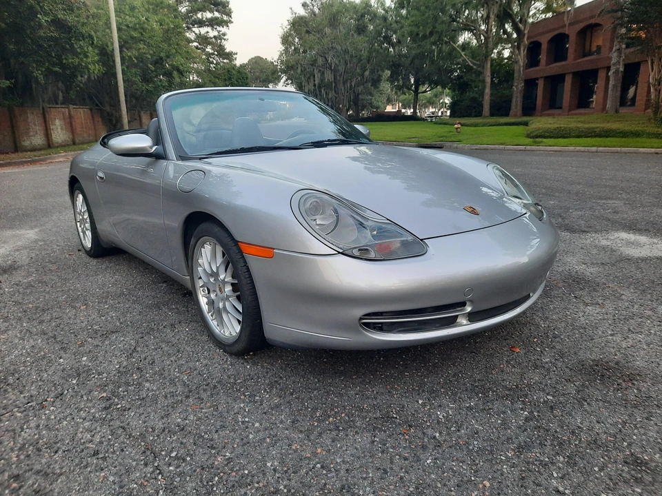2001 Porsche 996 Carrera - Image 20 of 31