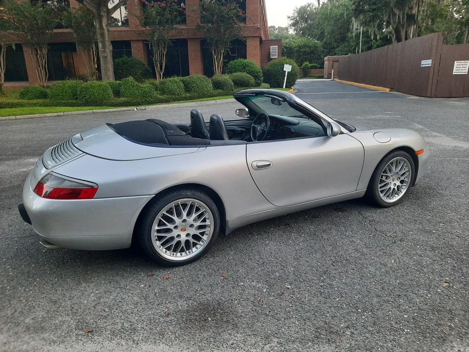 2001 Porsche 996 Carrera - Image 29 of 31
