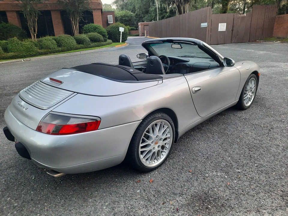 2001 Porsche 996 Carrera - Image 31 of 31