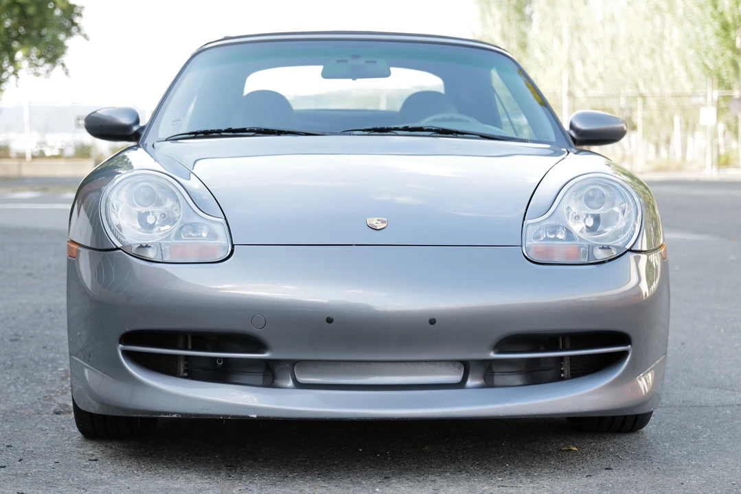 2001 Porsche 996 Carrera - Image 19 of 31