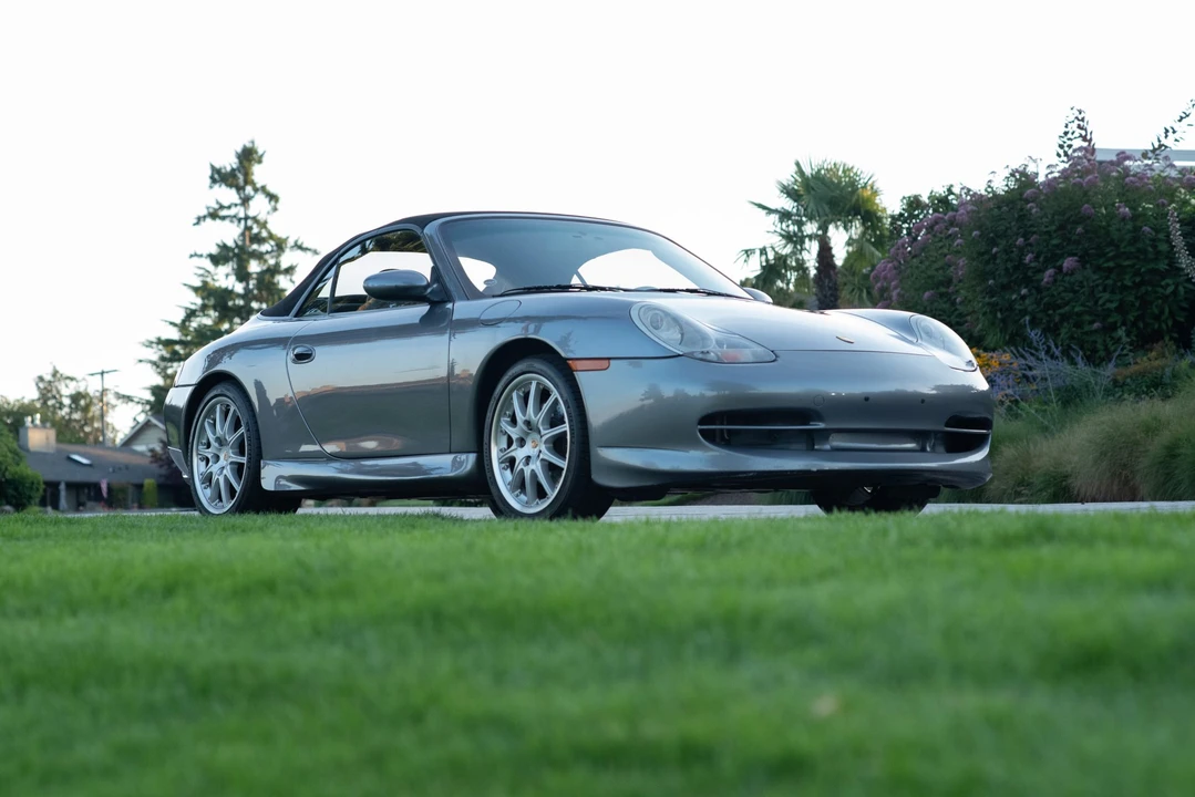 2001 Porsche 996 Carrera - Image 22 of 31