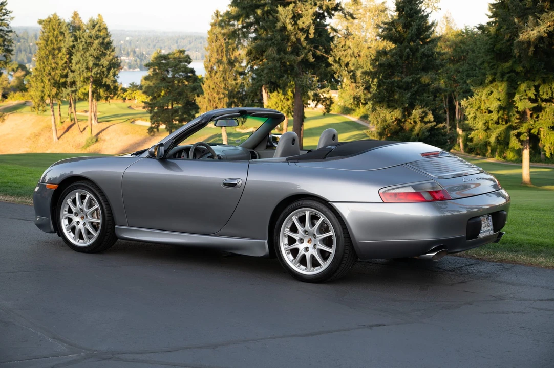 2001 Porsche 996 Carrera - Image 15 of 31