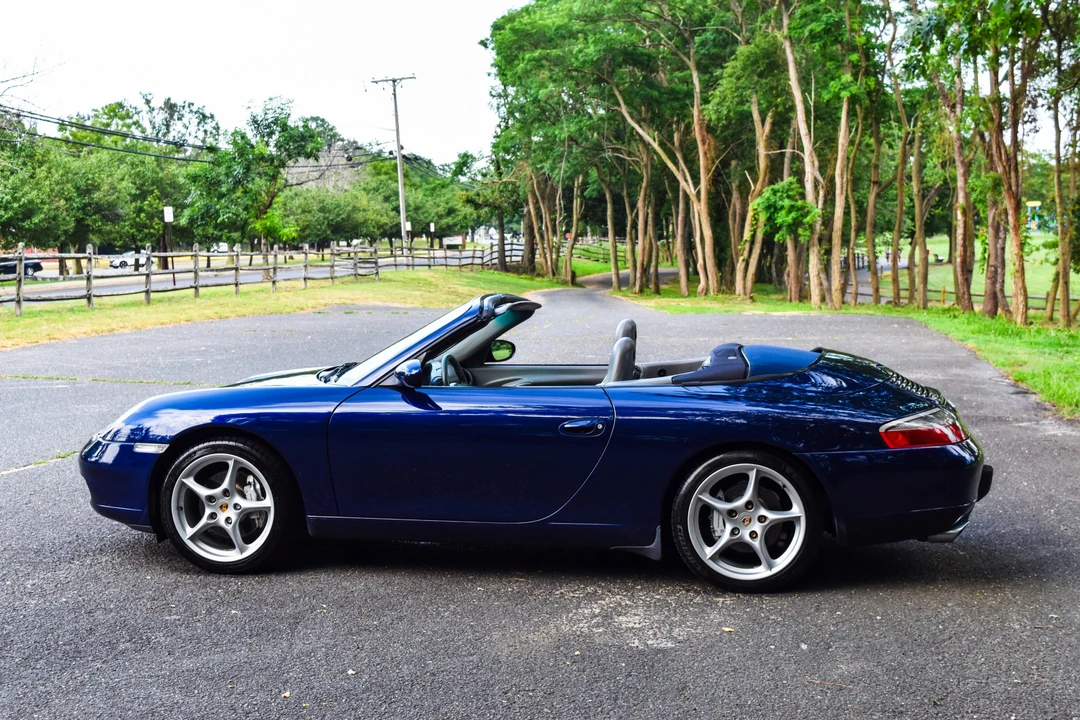 2001 Porsche 996 Carrera - Image 17 of 31