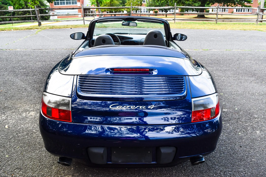 2001 Porsche 996 Carrera - Image 26 of 31