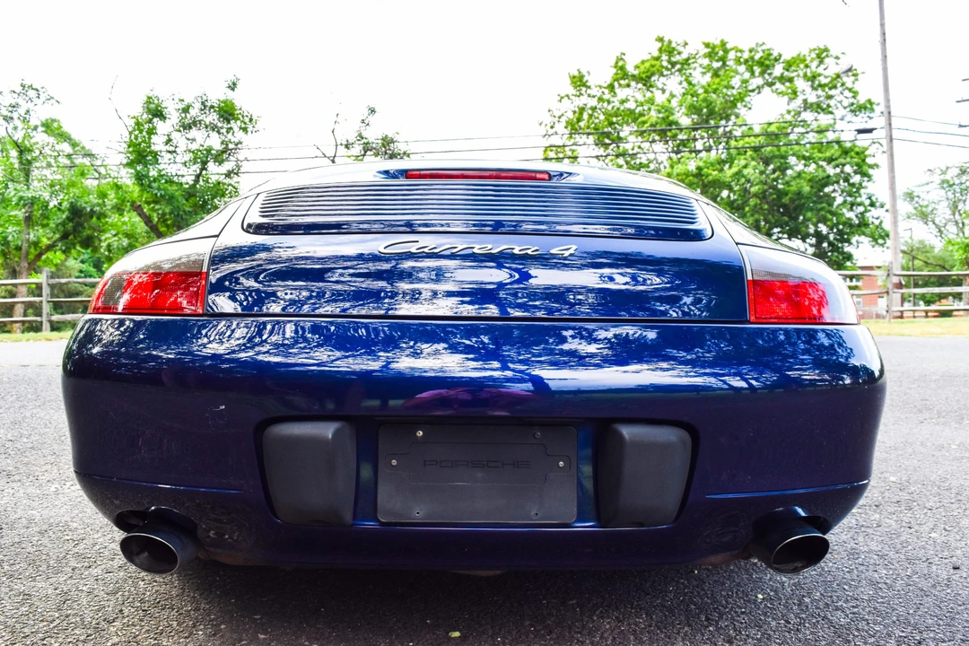 2001 Porsche 996 Carrera - Image 27 of 31