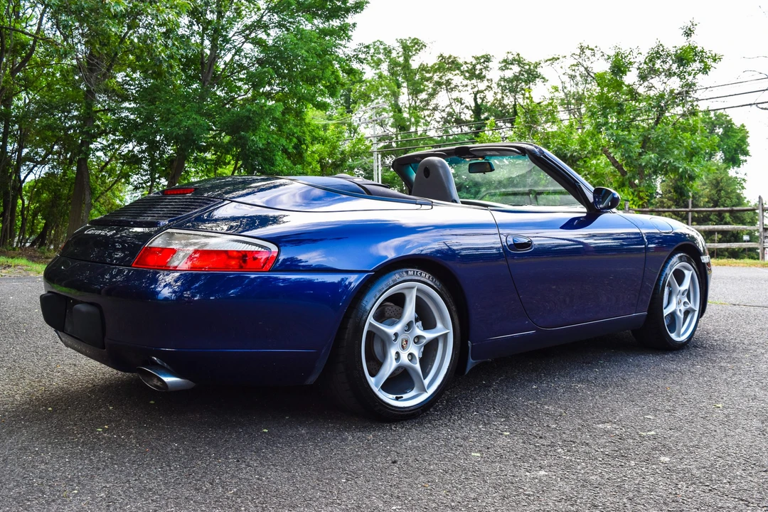 2001 Porsche 996 Carrera - Image 31 of 31