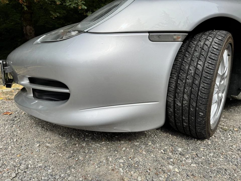 2001 Porsche 996 Carrera 4 - Image 23 of 31