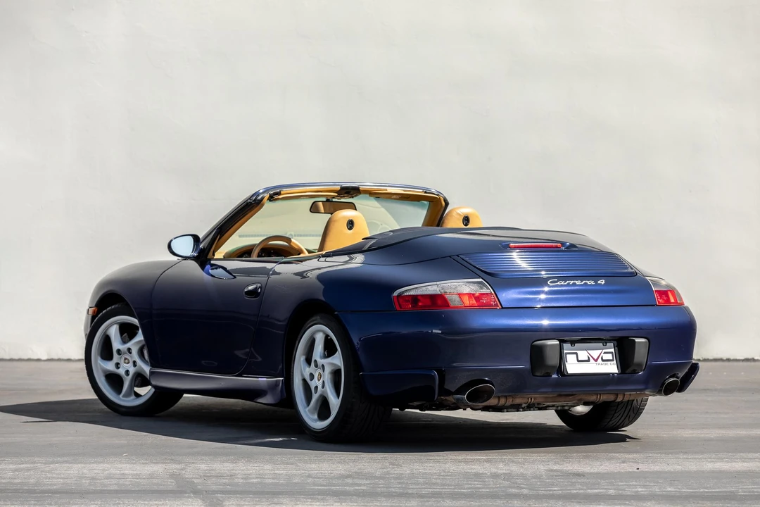 2001 Porsche 996 Carrera - Image 14 of 31