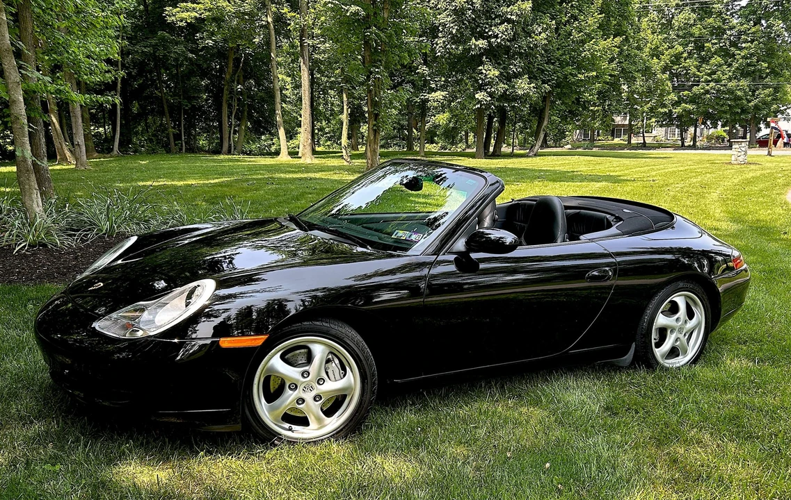 2001 Porsche 996 Carrera - Image 12 of 31