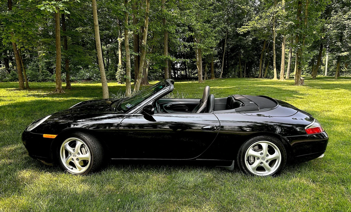 2001 Porsche 996 Carrera - Image 10 of 31