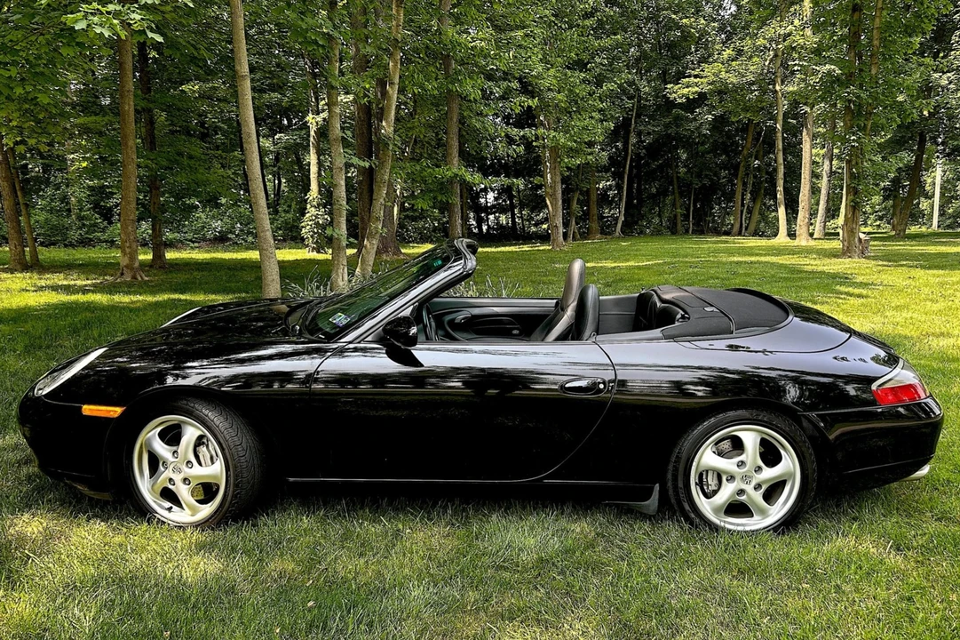 2001 Porsche 996 Carrera - Image 11 of 31