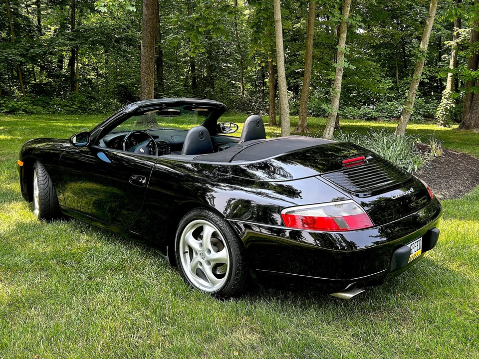 2001 Porsche 996 Carrera - Image 9 of 31