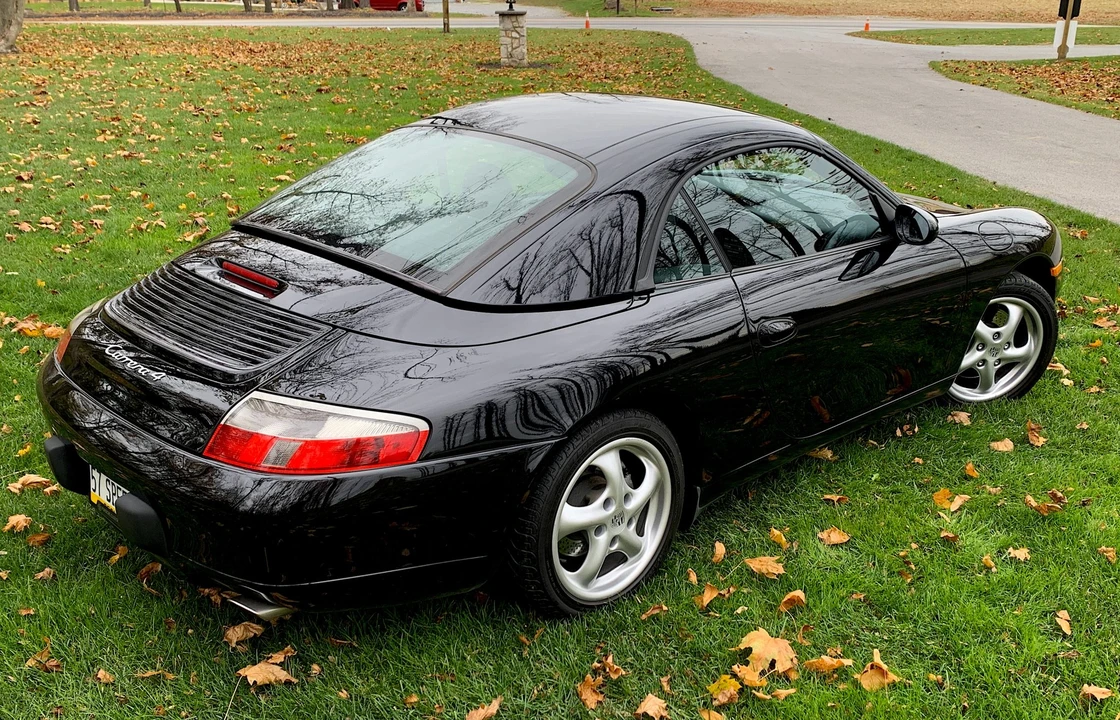 2001 Porsche 996 Carrera - Image 18 of 31