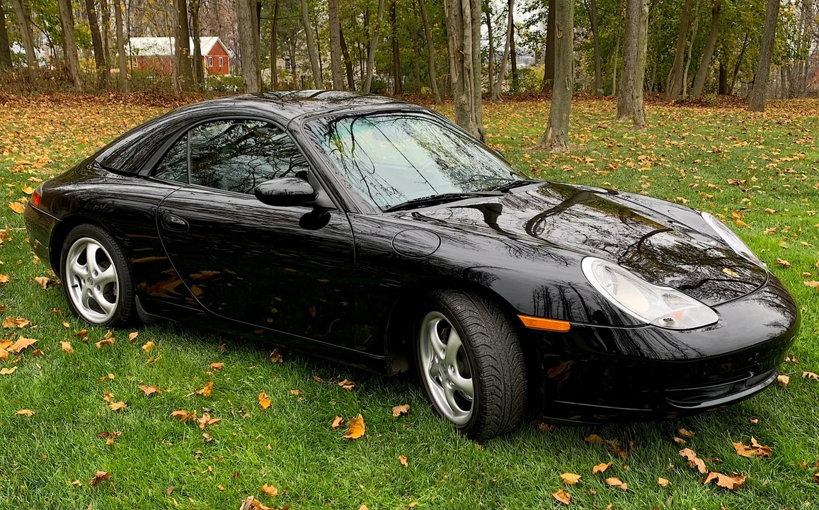 2001 Porsche 996 Carrera - Image 15 of 31