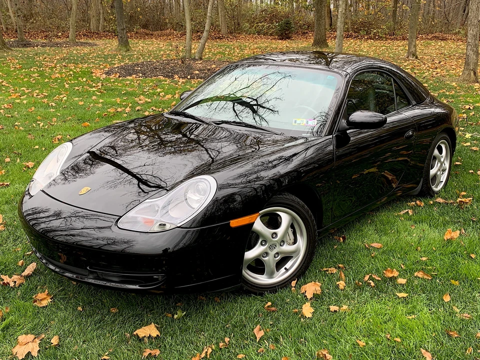 2001 Porsche 996 Carrera - Image 13 of 31