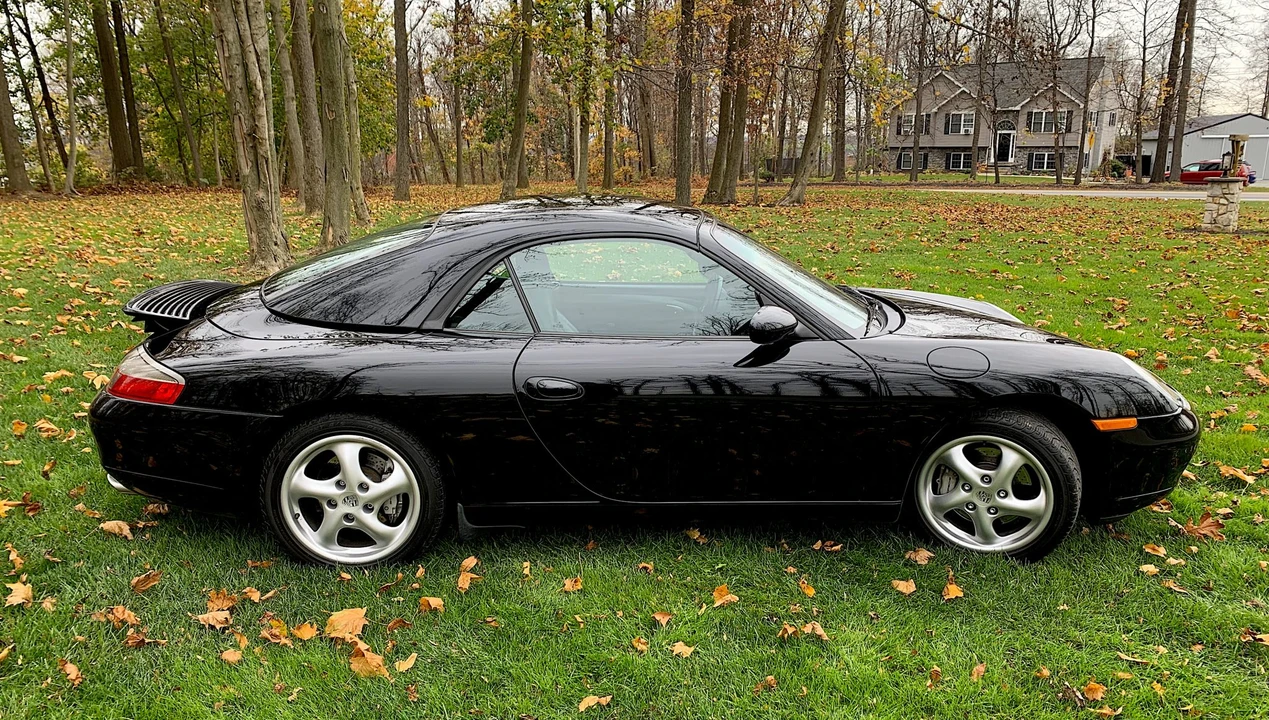 2001 Porsche 996 Carrera - Image 16 of 31