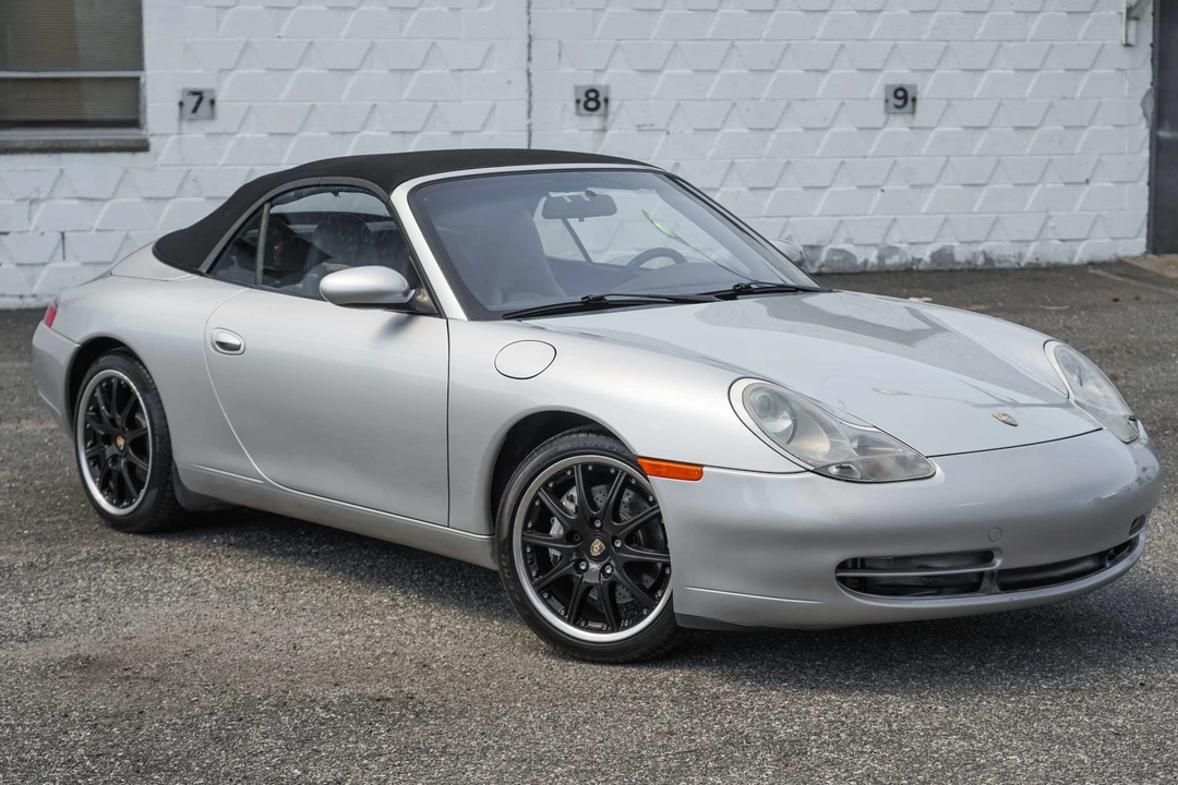 2001 Porsche 996 Carrera - Image 4 of 31