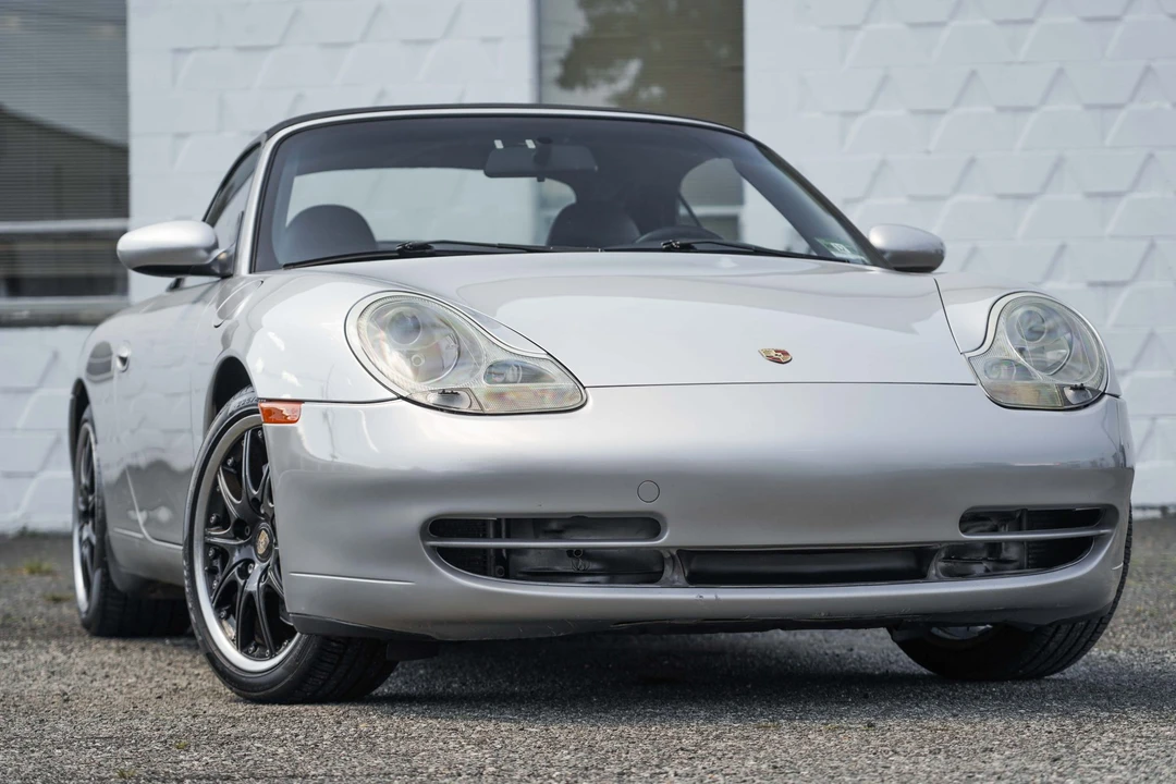 2001 Porsche 996 Carrera - Image 6 of 31