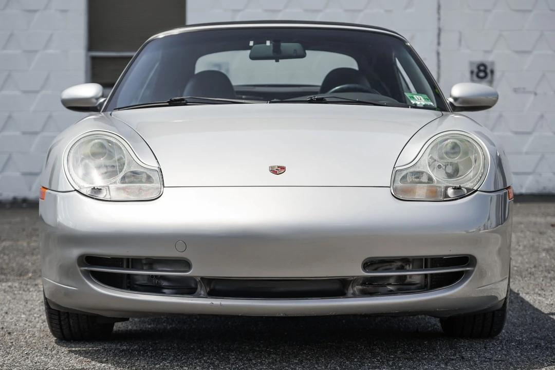 2001 Porsche 996 Carrera - Image 7 of 31