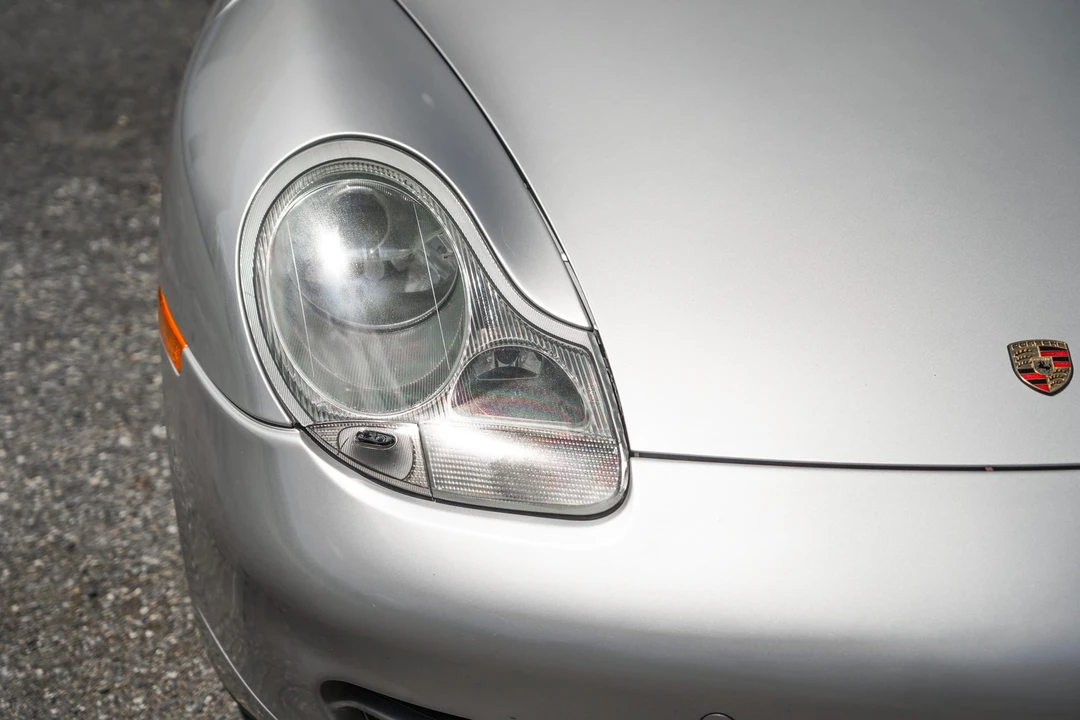2001 Porsche 996 Carrera - Image 26 of 31