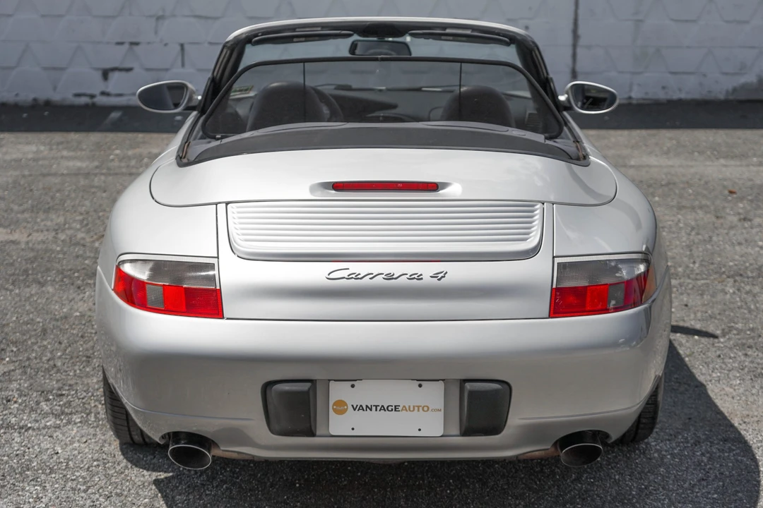 2001 Porsche 996 Carrera - Image 16 of 31