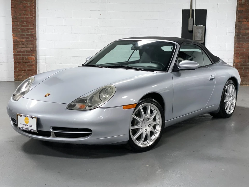 2001 Porsche 996 Carrera 4 - Image 4 of 31