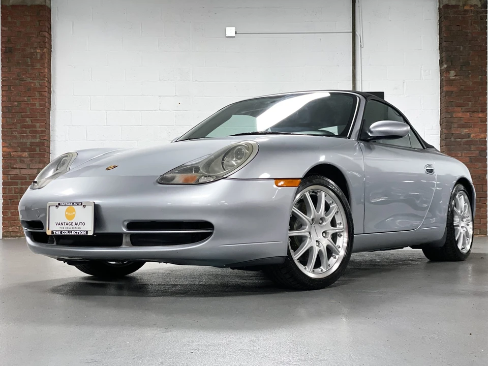 2001 Porsche 996 Carrera 4 - Image 3 of 31