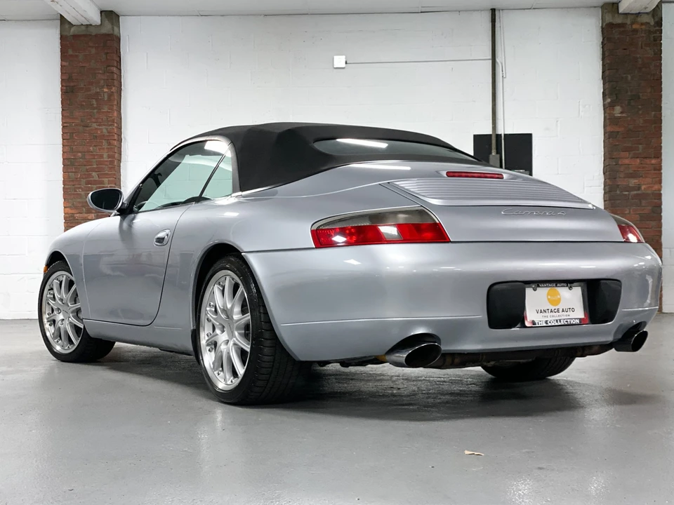 2001 Porsche 996 Carrera 4 - Image 6 of 31
