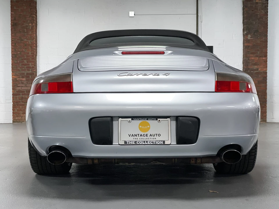 2001 Porsche 996 Carrera 4 - Image 8 of 31